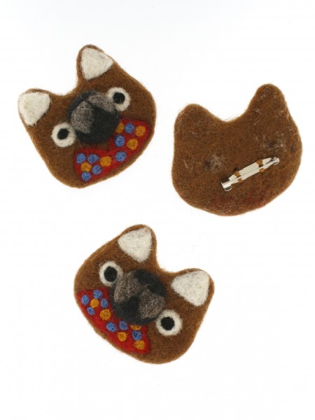 PINS BROOCH MADE OF WOOL FELT,WOLF'S HEADb - com Etnika Slog d.o.o.