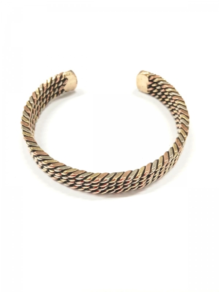 ZAPESTNICA IZ MEDENINE&nbsp;IN BAKRA, PREPLETENA.