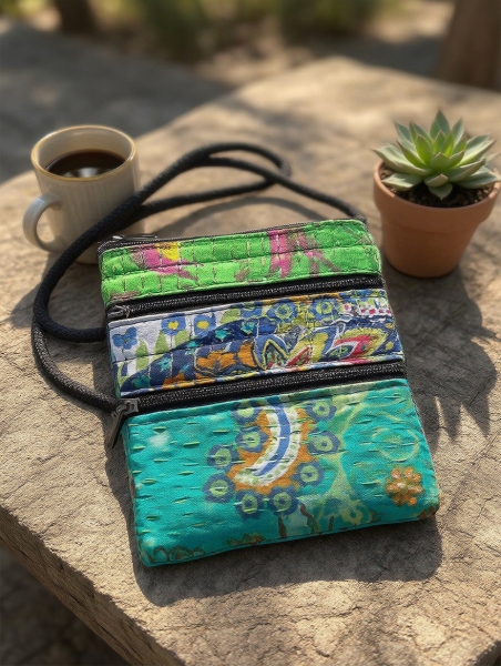SMALL SHOLDER BAGS SMALL AND FLAT BAG MADE OF COTTON FABRIC, THREE PO - Etnika Slog d.o.o.