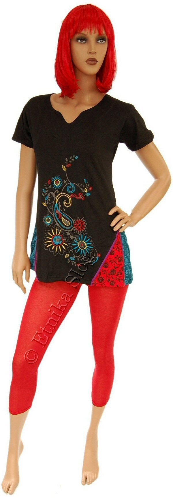 /T-SHIRT IN COTONE LEGGERO, CON STAMPE E /T-SHIRT IN COTONE LEGGERO, CON STAMPE E